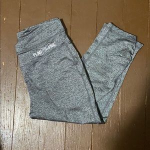 Flag nor fail capri leggings